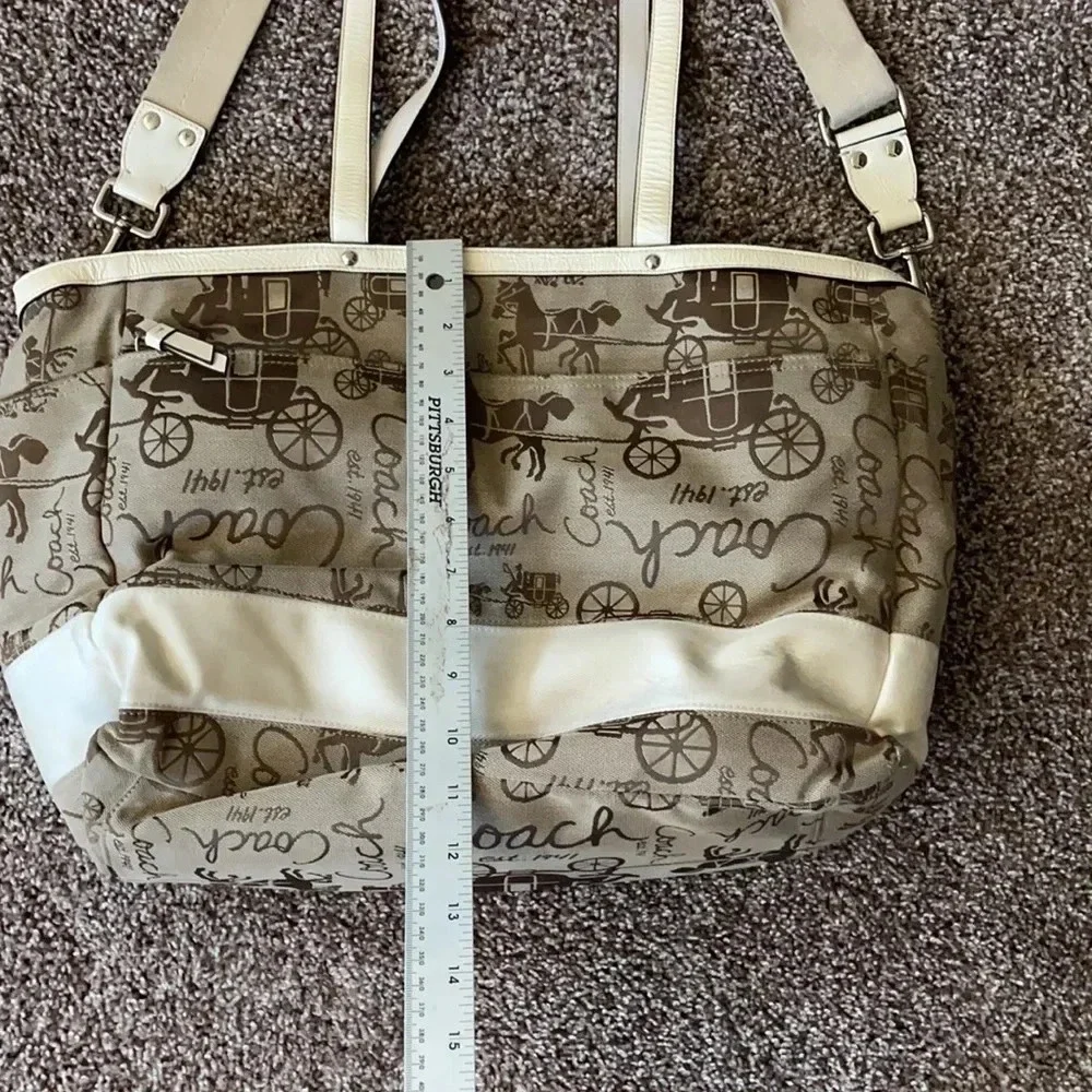 Coach Horse‎ and Carriage Signature Diaper Tote Bag Khaki White F15617